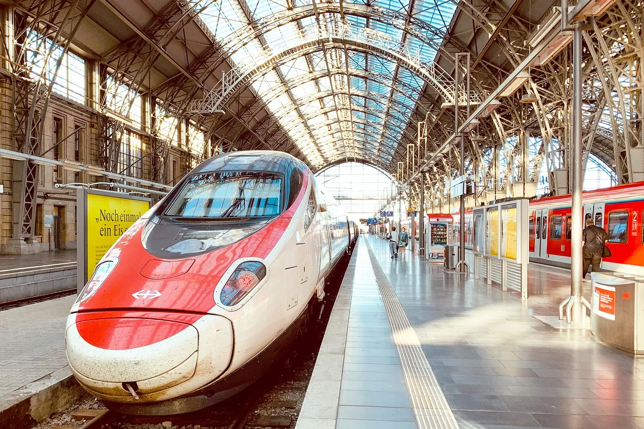 Frankfurt am main germany, high speed, station